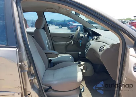 2004 Ford Focus Zts z USA, uszkodzony, nr VIN 1FAFP38Z84W183828